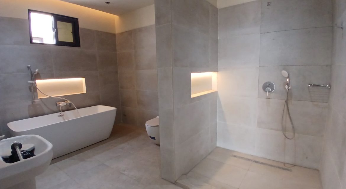 4.5-Bedroom Semi-Furnished Townhouses For Sale